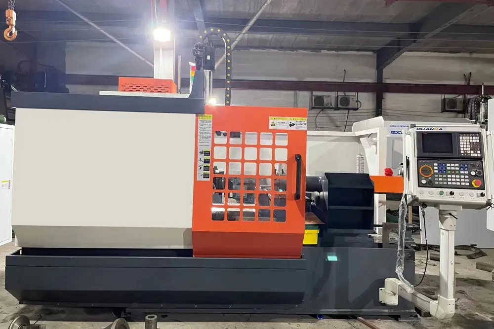 Automatic CNC Metal Spinning Machine For Manufacturing Funnels Lampshades And Conical Containers (2).jpg